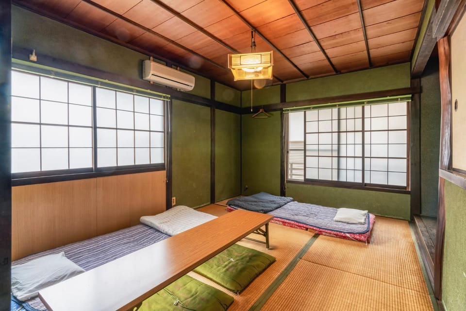 ゲストハウスのどけや Bed and Breakfast in Japan