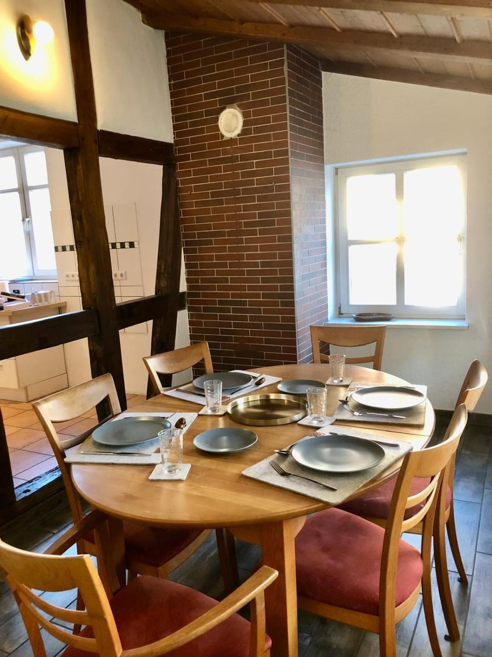 Seating area, Dining area