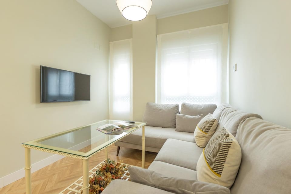 Living room, Seating area, Evening entertainment
