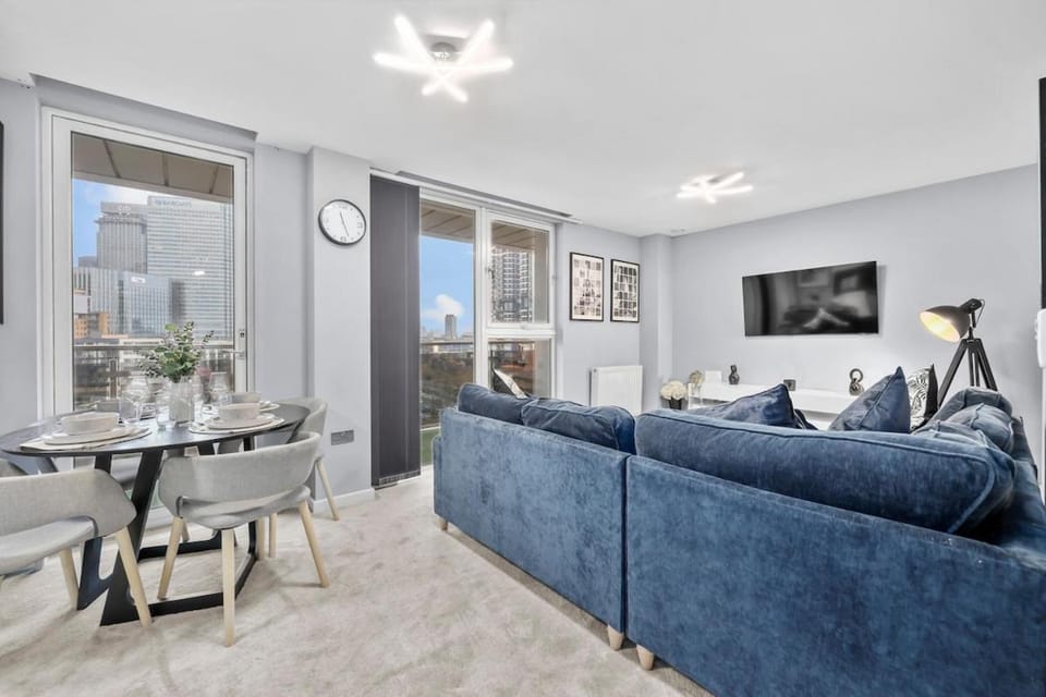 2-Bedroom Apartment Short Term Rental & Flexible Renting Canary Wharf Apartment in London
