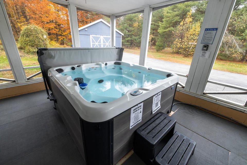 Hot Tub