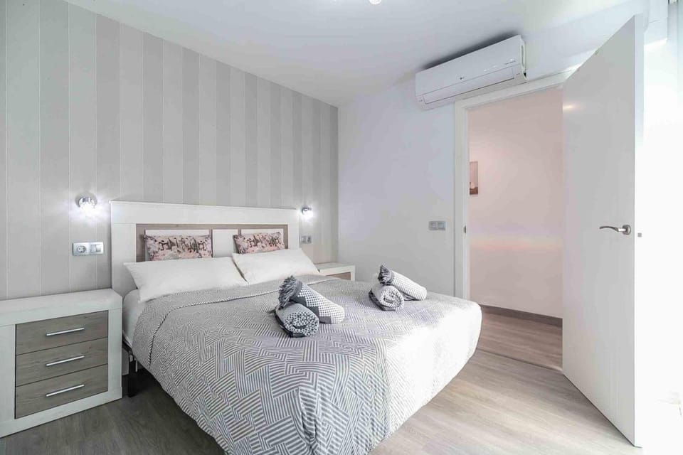 Living room, Bedroom