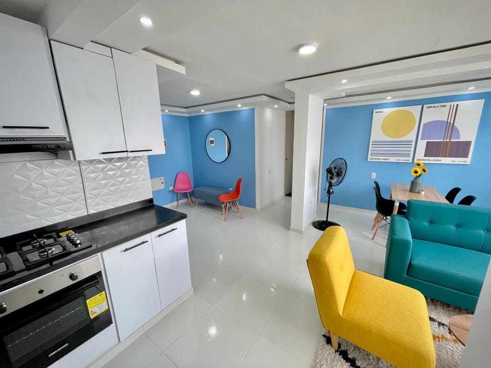 Kitchen or kitchenette, Animals, oven, pet friendly, stove, kitchen