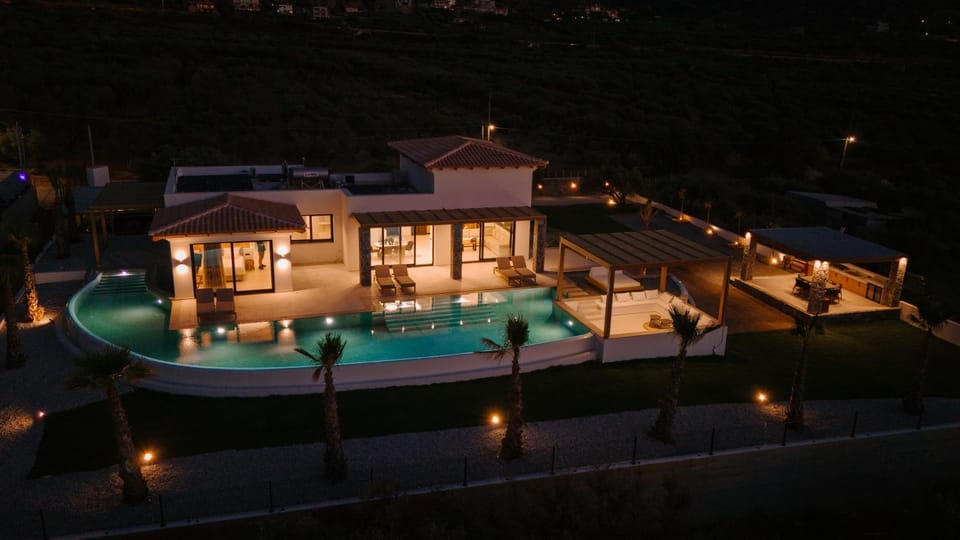 Night, Swimming pool, Swimming pool