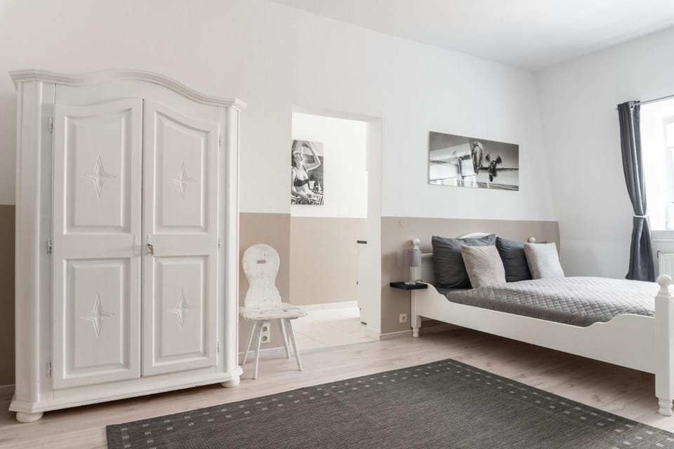 SchaeBu! 4 Apartment Zentral Am Altmarkt Vacation rental in Poland