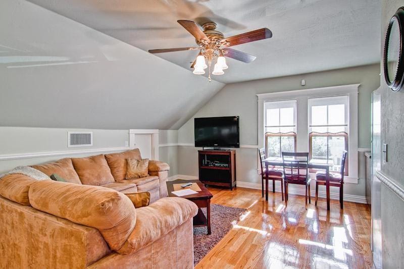 Huston's Attic House in Paso Robles