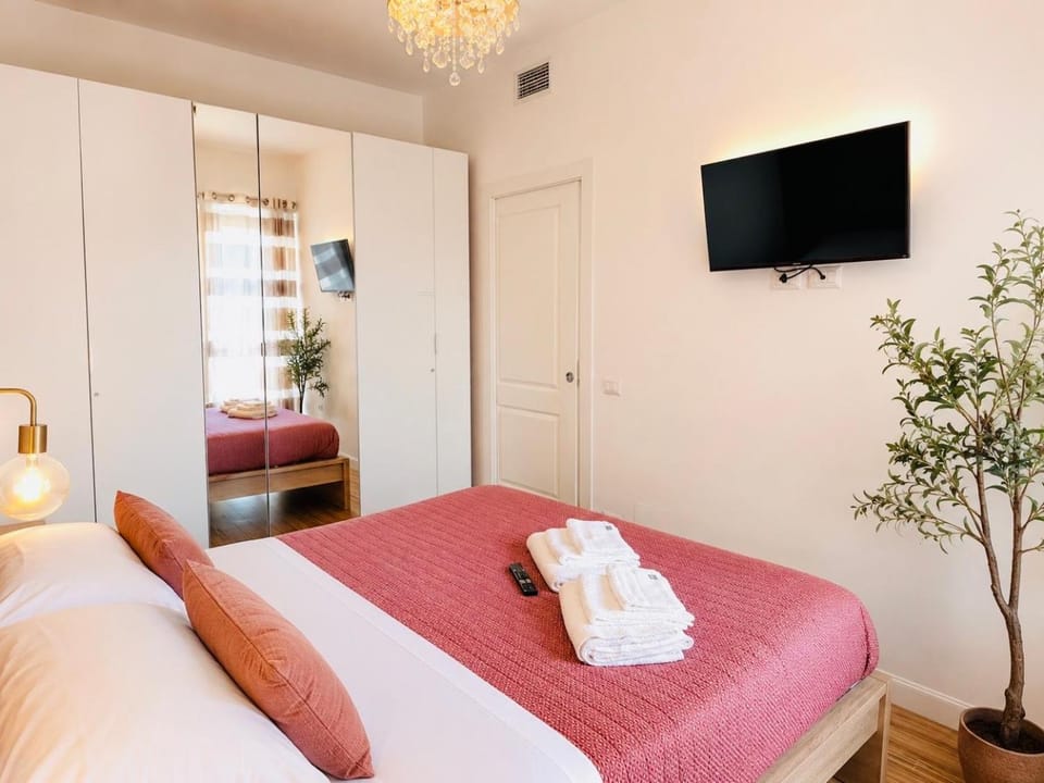 Bed, Bedroom, wardrobe