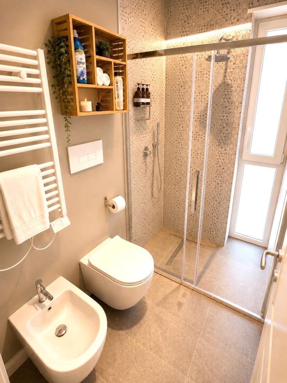 Shower, Bathroom, bidet