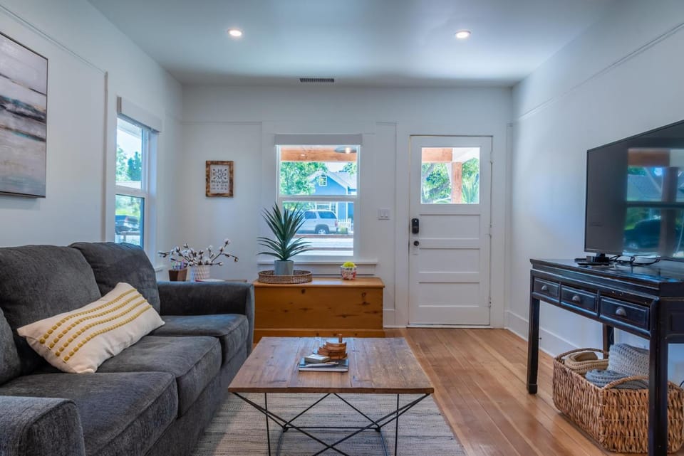 Bella Villa- Vine Cottages House in Paso Robles
