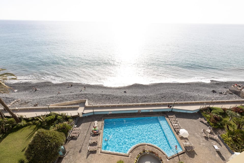 flowers island house 8 infinity Apartment in Funchal