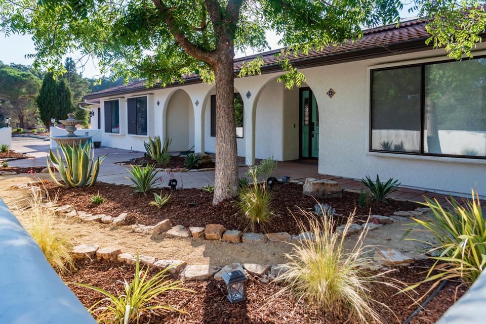 Na Hoku Ranch House in Atascadero