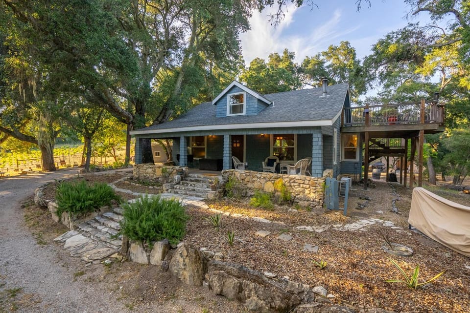Dunning Ranch Guest Deluxe House in Sierra Nevada