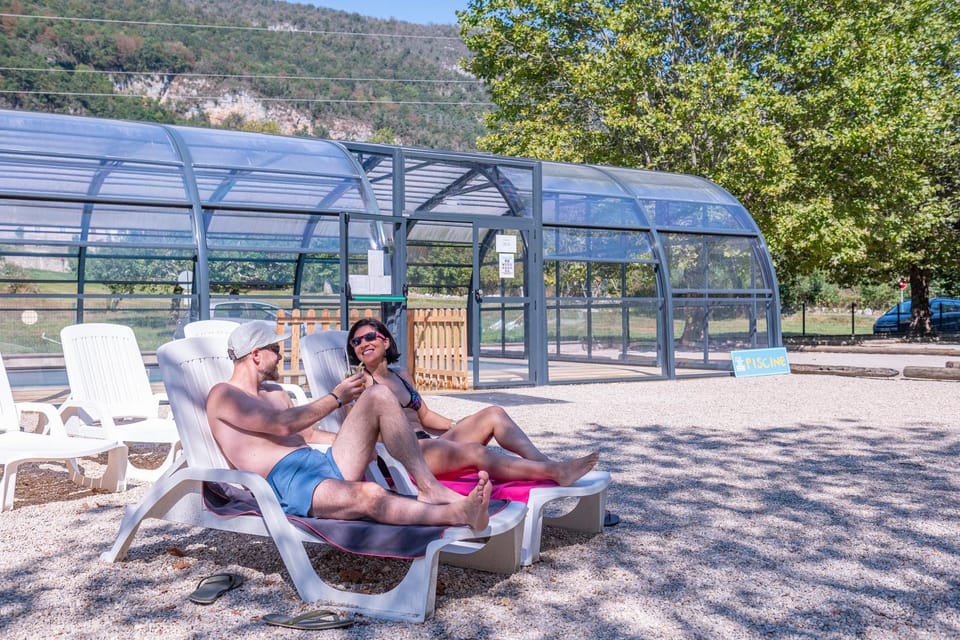 Day, People, Guests, Swimming pool, sunbed