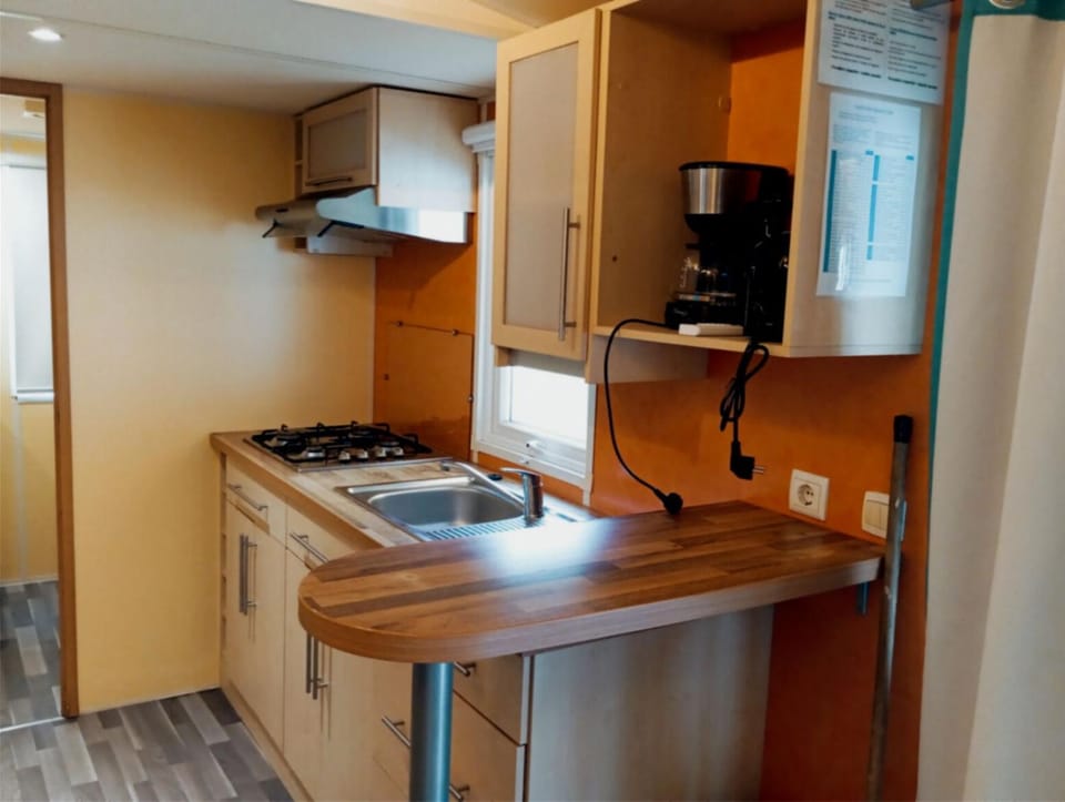Camping Sous le Moulin Campground/ 
RV Resort in Jura