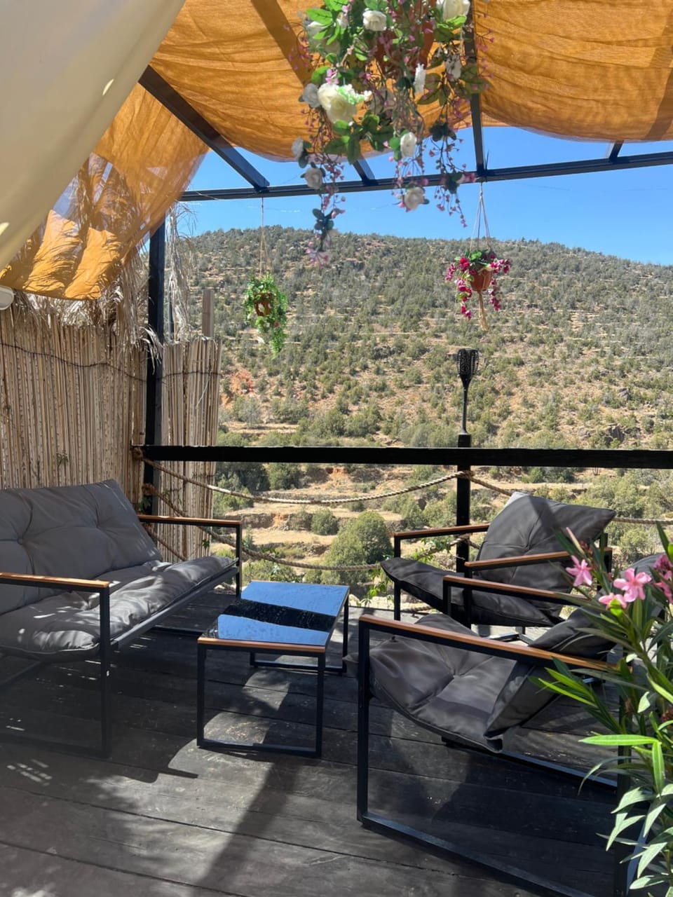 الباحة دومز Al baha Domes Luxury tent in Makkah Province