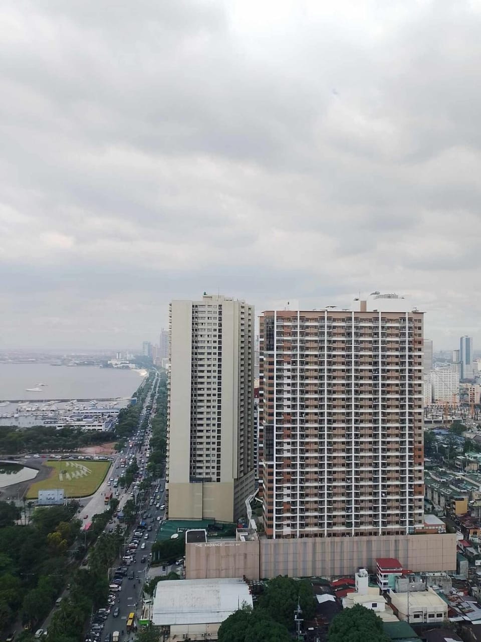Affordable unit near MOA walking distance to picc Apartment in Pasay