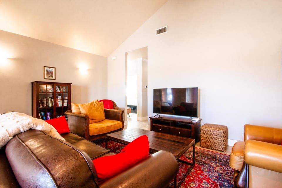 Charm on Chestnut House in Paso Robles