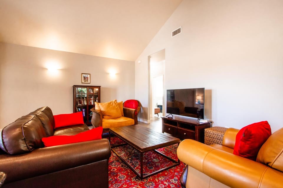 Charm on Chestnut House in Paso Robles
