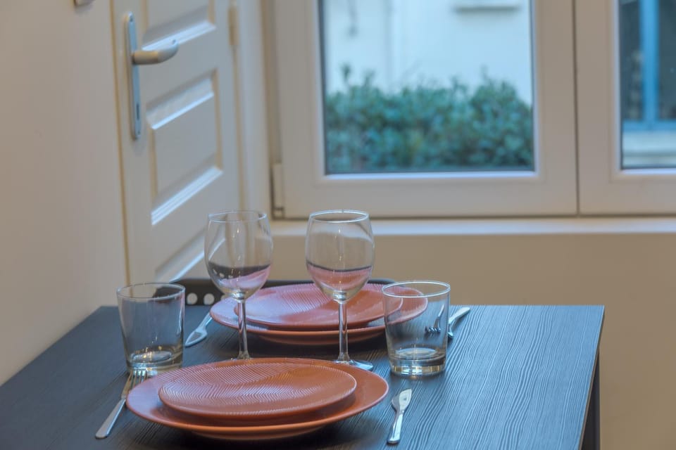 Pasteur Collection - Design & Cosy - 2pers Apartment in Villeurbanne