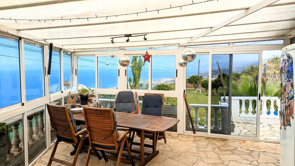 Seating area, Sea view