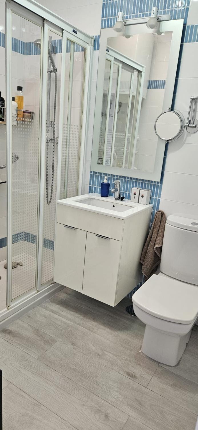 Shower, Bathroom