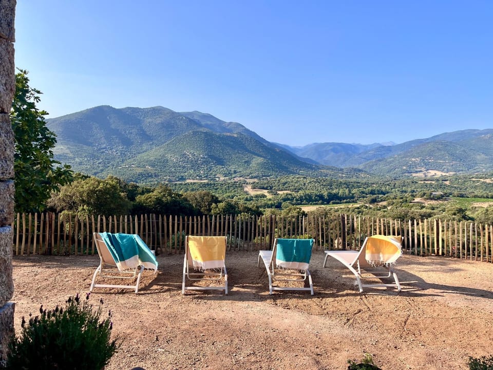 Day, Natural landscape, Mountain view, sunbed