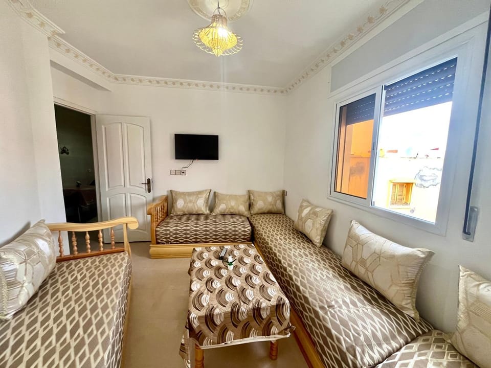 Communal lounge/ TV room, TV and multimedia, Living room, Seating area