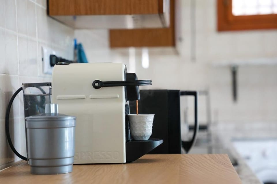 Coffee/tea facilities, Kitchen or kitchenette