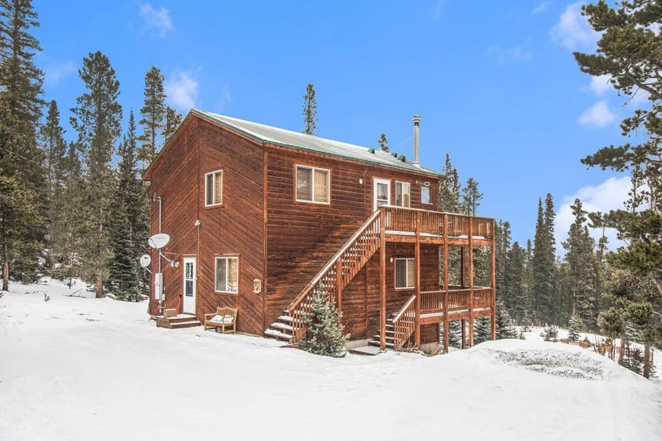 Mountain Views Hot tub 35min to Breck Pet Friendly House in Park County