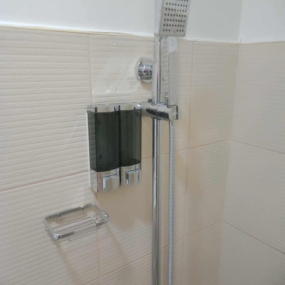 ARCHIVED 2019 - Cavite Condo with Resort-like Amenities & Hi Speed Wifi Apartment hotel in Calabarzon