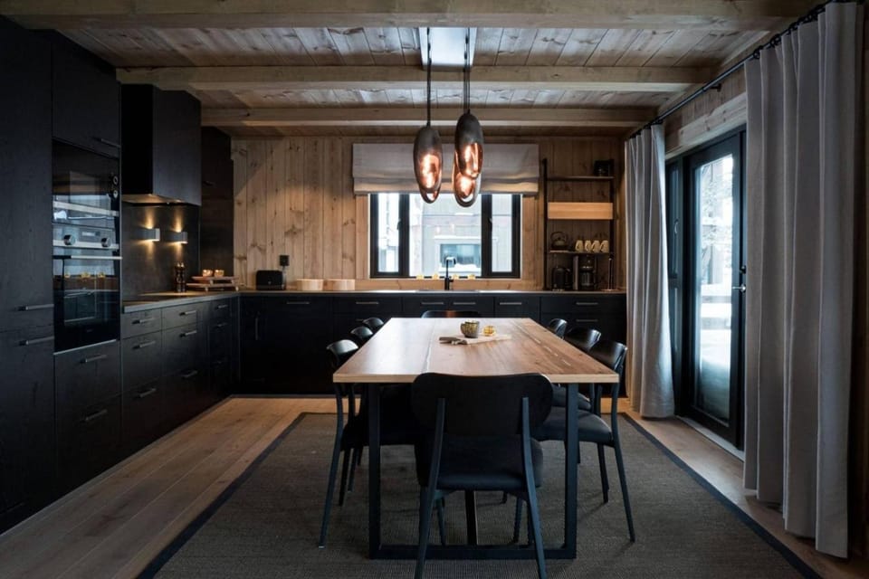 Ski-in/Ski-out | Wi-Fi | Sauna | Wood Stove House in Sweden