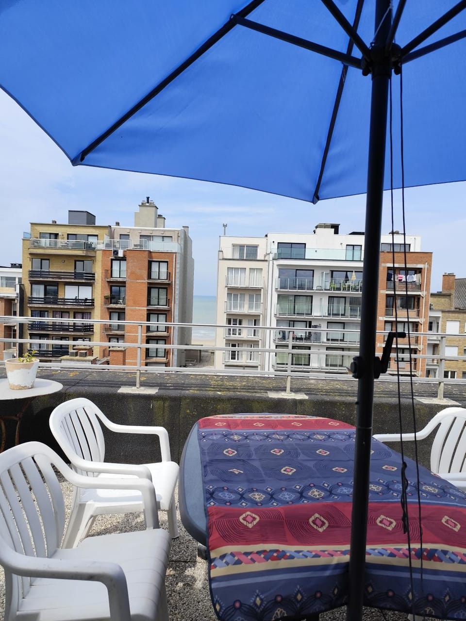 Knusse studio met groot zonneterras te Middelkerke! Apartment in Middelkerke