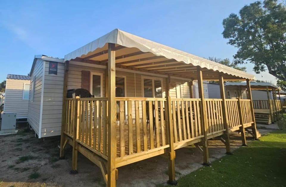 Mobile Home For You Le Marisol Campground/ 
RV Resort in Catalonia
