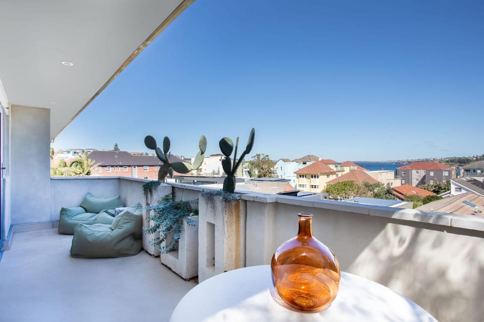 Solterra, North Bondi Isyd Apartment in Sydney