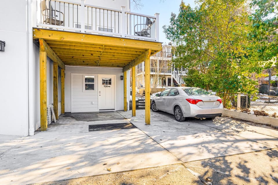 7 Mi to National Mall: Bright DC Studio! Apartment in Silver Spring