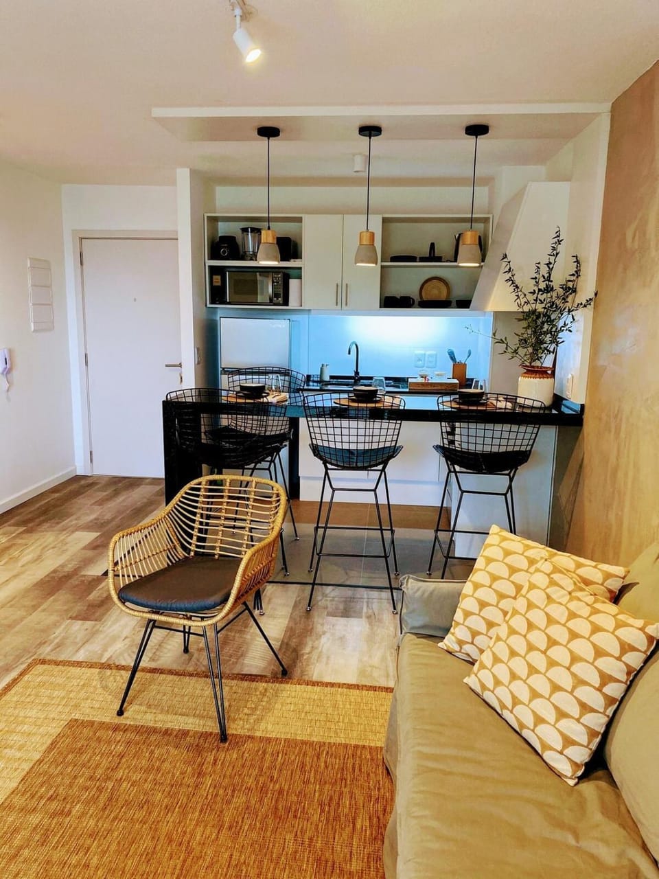 Kitchen or kitchenette, Living room, Dining area