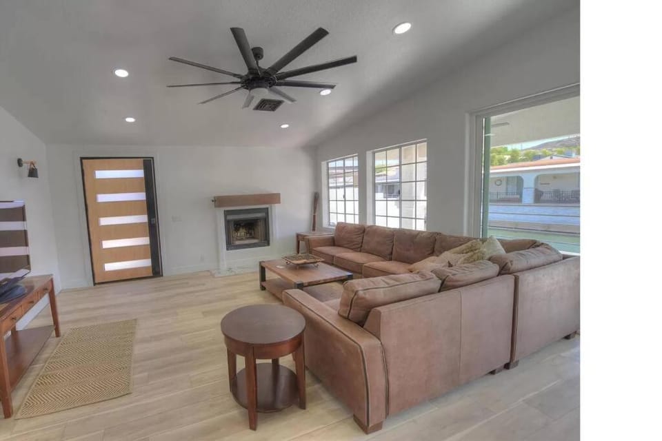 Bush Master Suite, Keys canal House in Earp