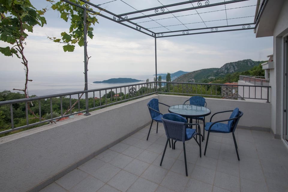 Apartments Kuljace Apartment in Budva Municipality