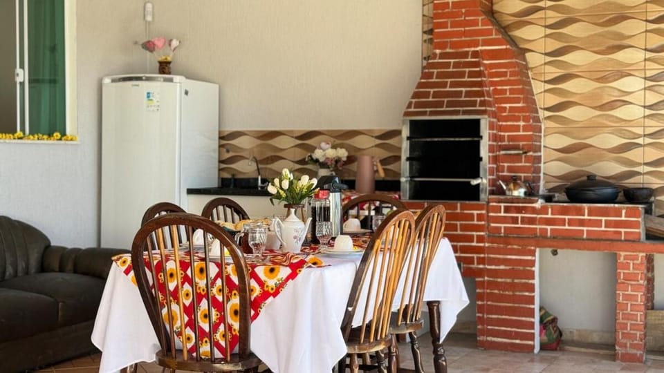 Casa Area Gourmet, Wi-fi,Barbecue,Petfriendly House in Peruíbe