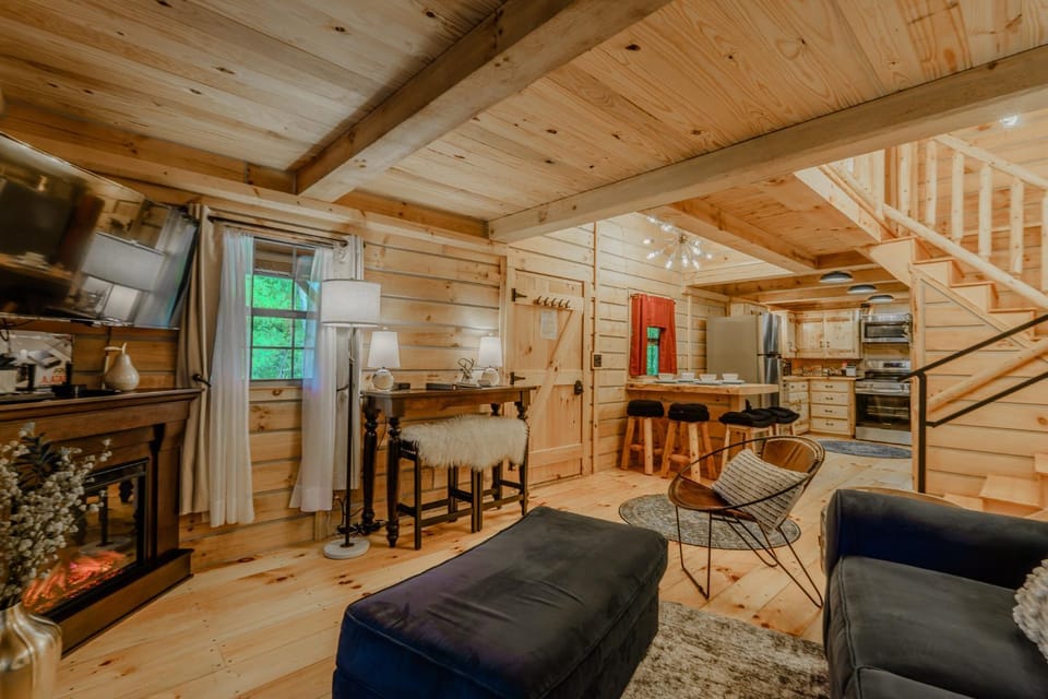 TV and multimedia, Kitchen or kitchenette, Living room, Seating area, Dining area, pet friendly