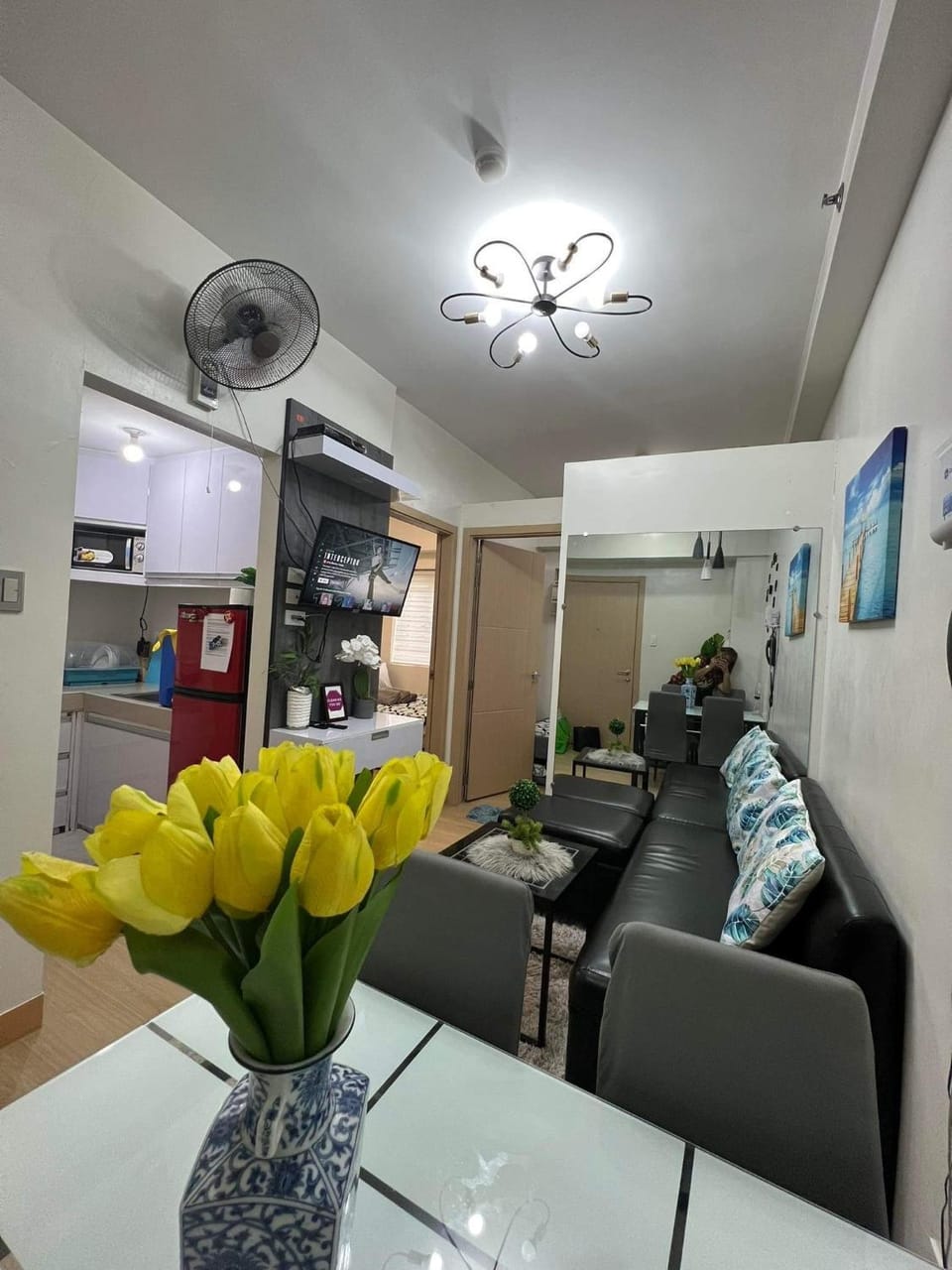 Trees Marias Affordable Staycation in Quezon City Apartment hotel in Quezon City