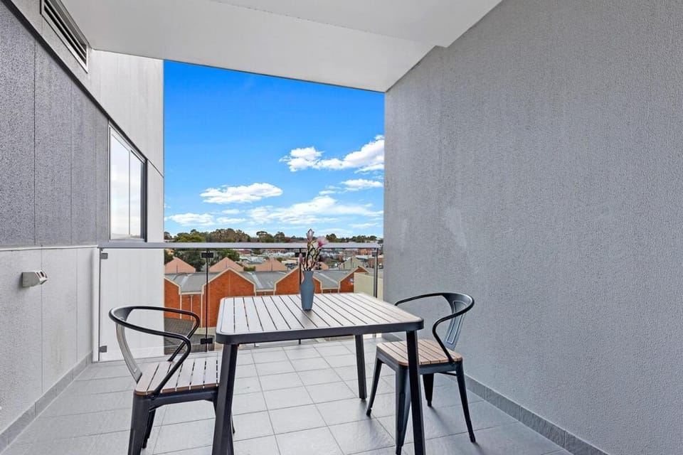 2b2b Happy Hideout in Harris Park Apartment in Parramatta