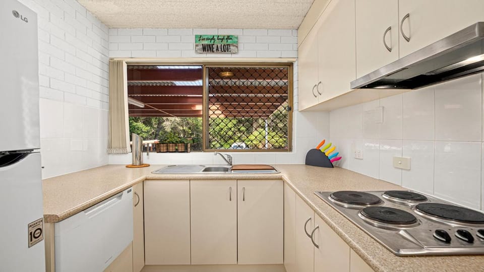 Town Terrace 8 Apartment in Middle Arm