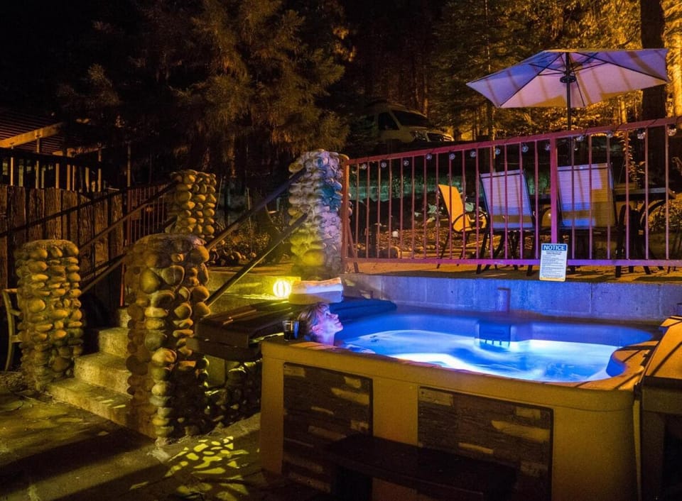 Hot Tub