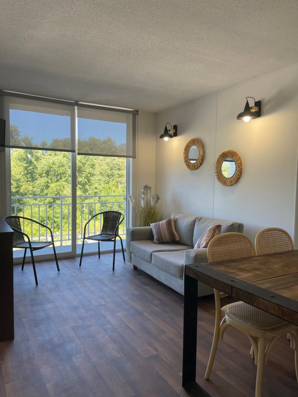 Living room, Dining area
