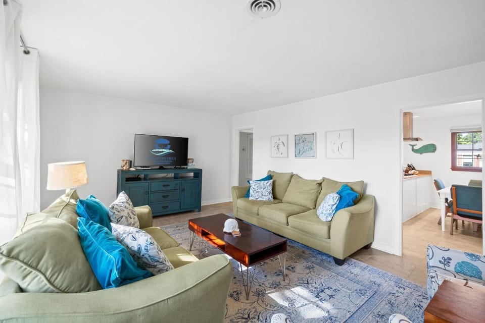 Little Beach House House in Fort Walton Beach