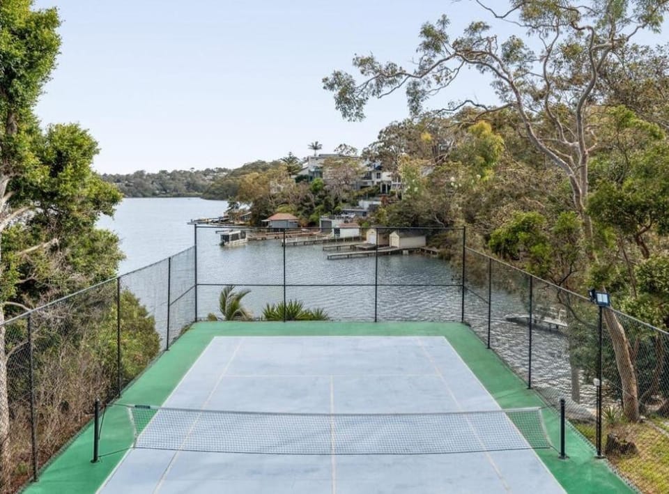Tennis court