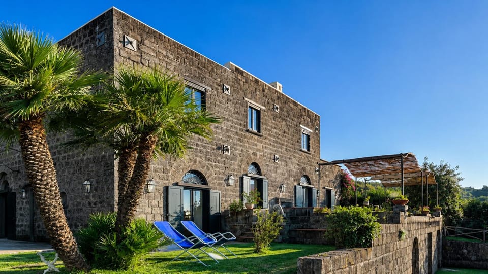 Property building, Garden