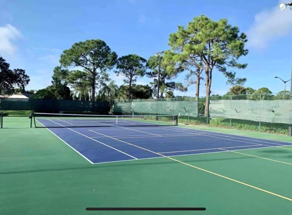 2950 COTTAGE GROVE COURT ORLANDO 3BED House in Orlando