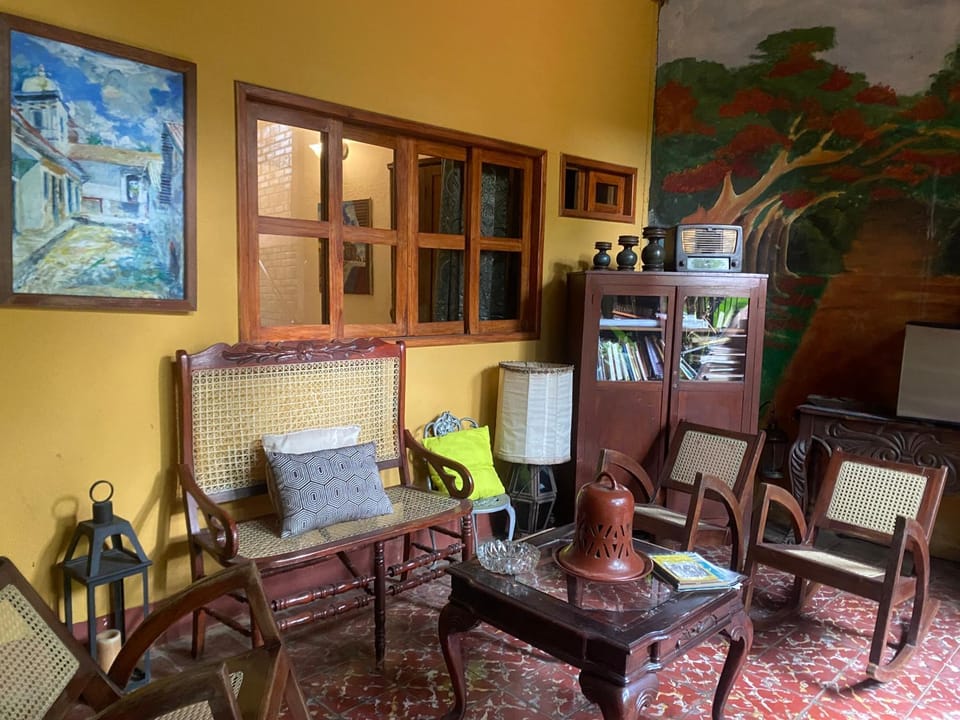 Seating area